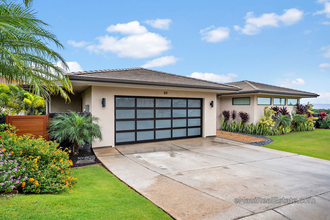 3 bedroom custom house in Kilohana Waena built in 2017