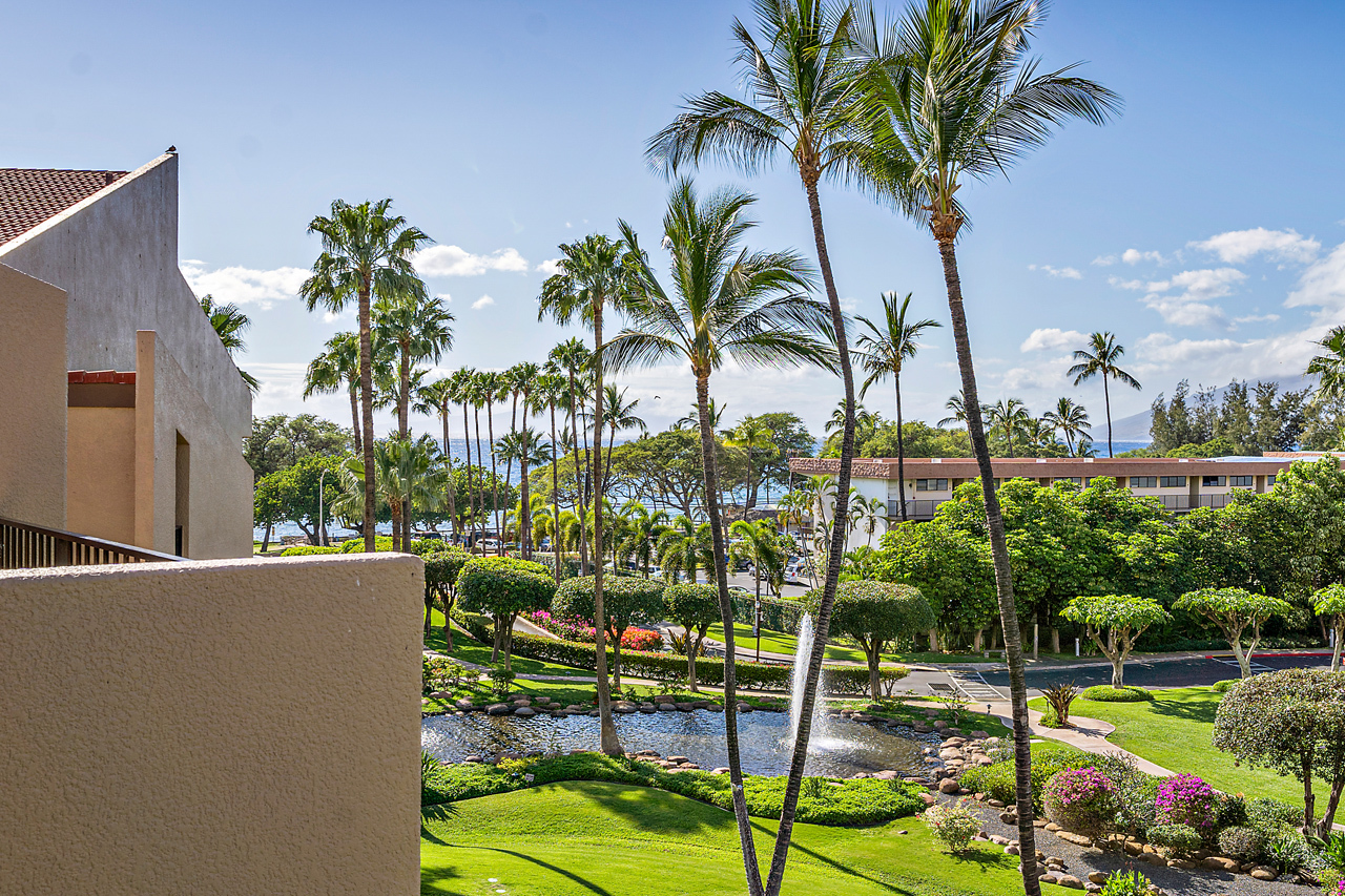 Ocean views: perfectly framed by the lush landscaping of the central courtyard at Kamaole Sands