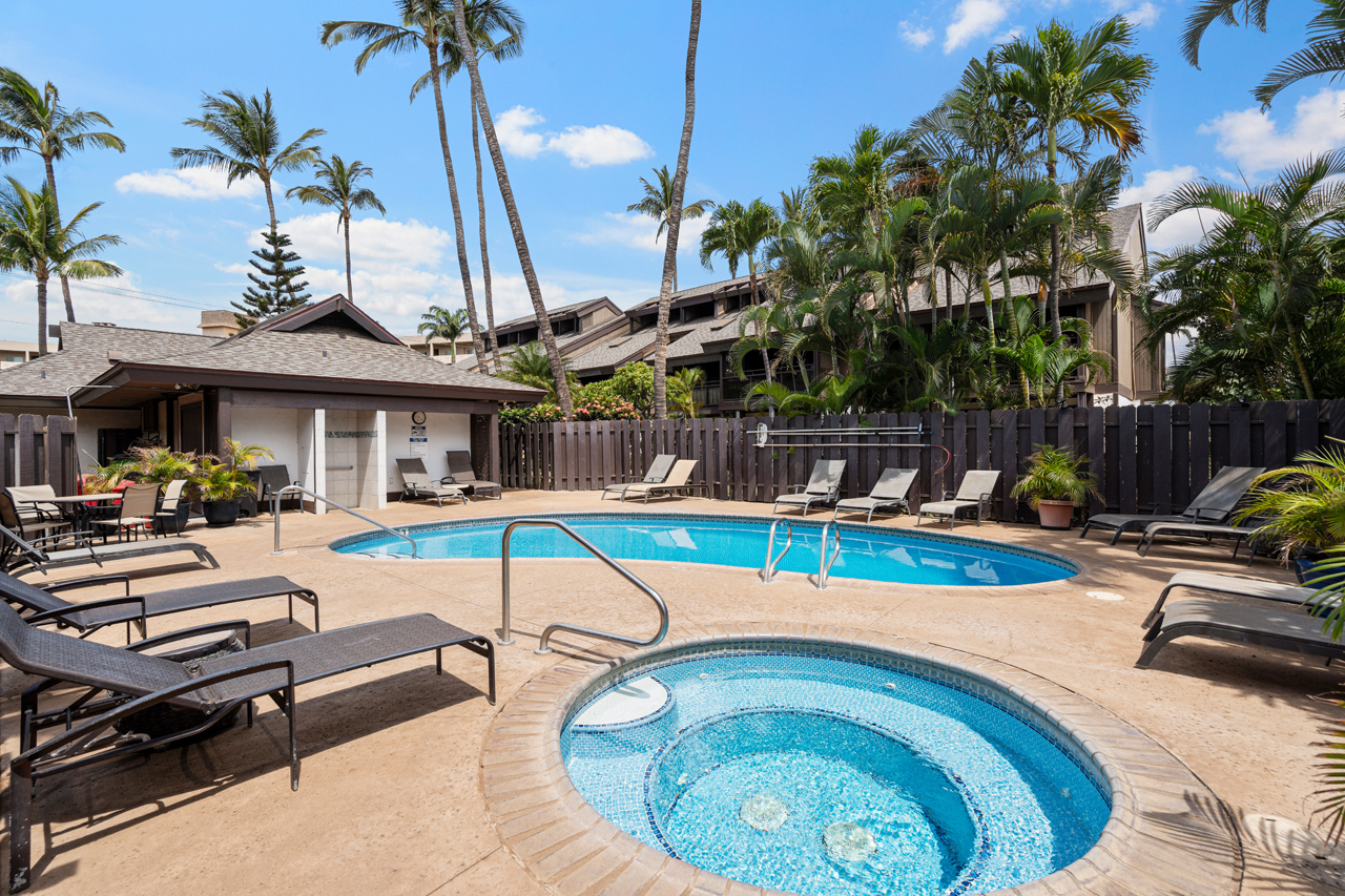 Quick access to community pool: 