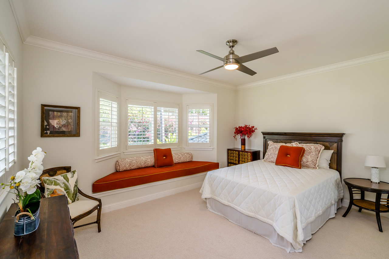 Bedroom 2 & bathroom 2: 